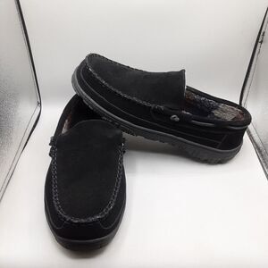 Clarks Moccasin Men's 10M Black Berber Lined Plaid.